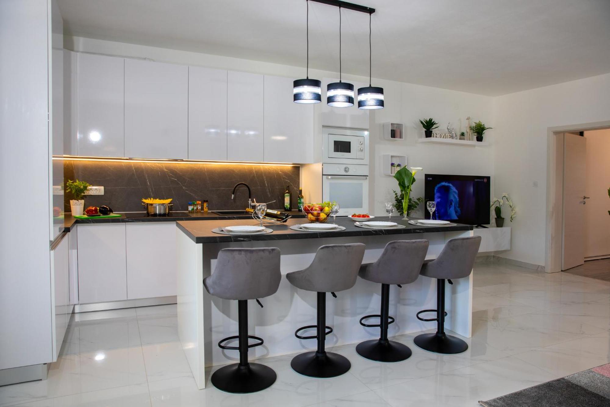 Apartments Lucy Ровин Стая снимка