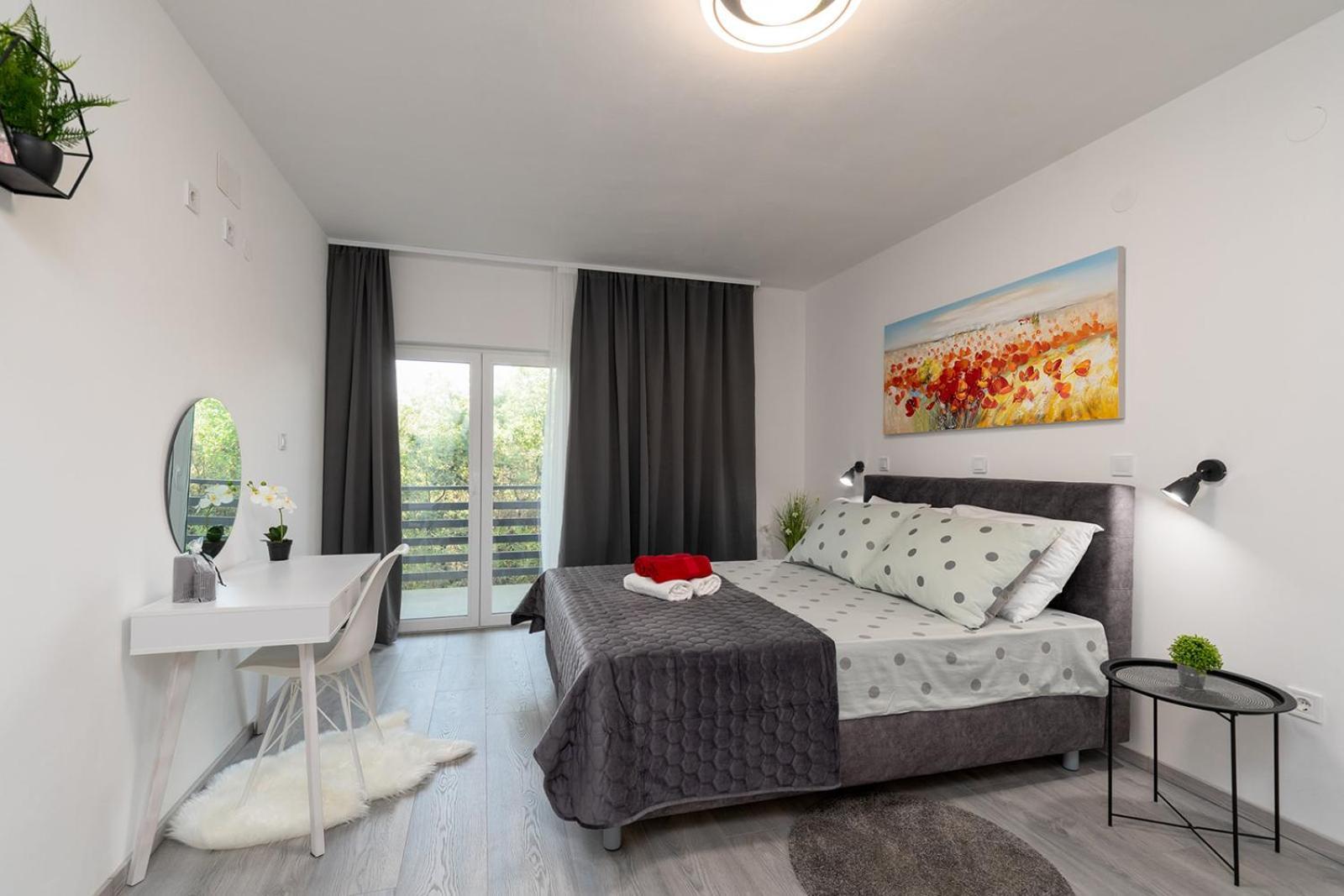 Apartments Lucy Ровин Стая снимка